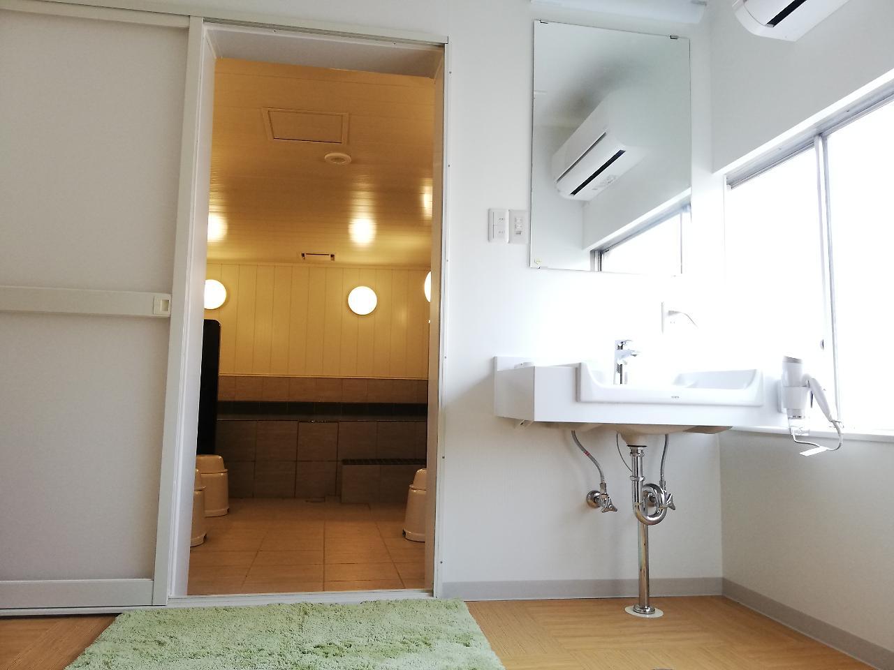 Hotel Tokuyama Hills Heiwadoriten Shunan Exteriör bild